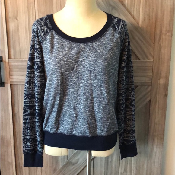 Maurices Tops - Maurice’s tribal printed sleeve sweatshirt